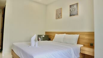 Blue Waves Hotel