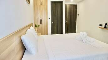 Blue Waves Hotel