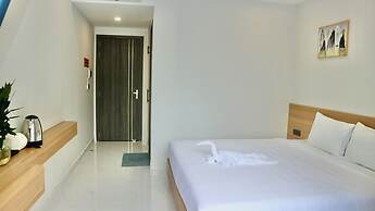 Blue Waves Hotel