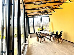 Bee Planet Guest House