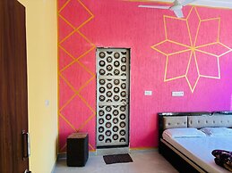 Hotel Rameshwaram Palace