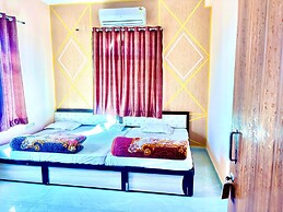 Hotel Rameshwaram Palace