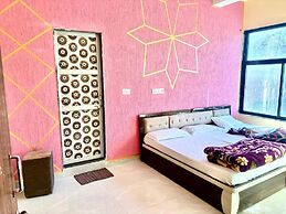 Hotel Rameshwaram Palace