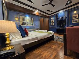 Hotel Trimoorti