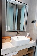 Jiuding Joy Hotel
