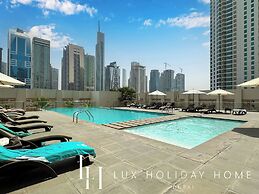 LUX  The West Avenue Dubai Marina Suite