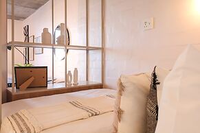 ONEHUNDRED on M - Fluent Serviced Apartments