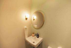 ONEHUNDRED on M - Fluent Serviced Apartments
