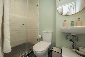 ONEHUNDRED on M - Fluent Serviced Apartments