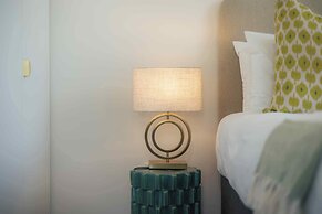 ONEHUNDRED on M - Fluent Serviced Apartments