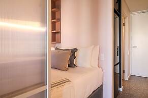 ONEHUNDRED on M - Fluent Serviced Apartments