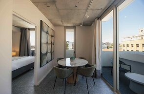 ONEHUNDRED on M - Fluent Serviced Apartments