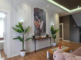 Heiress Hotel