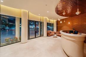 Hotel Benchmark Premier