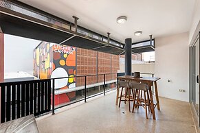 Zen City-venture Balcony Dining - Cozy - CBD