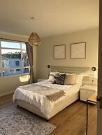 Sunshine View Apartment in Green Point