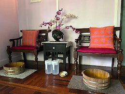 No8 Double Suite, Rainbow Arokaya Welnes