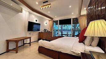 No8 Double Suite, Rainbow Arokaya Welnes