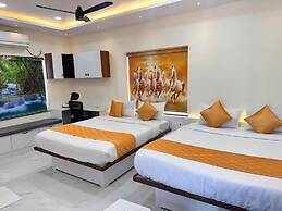 Hotel Aurora Bliss
