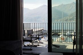Lago Dorato Marina Lodge - Lakefront