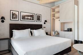 Lago Dorato Marina Lodge - Lakefront