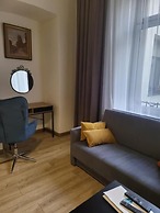 Amber Hostel
