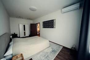TIFFANY Apartment Hotel
