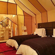 Les Pyramides Merzouga Camp
