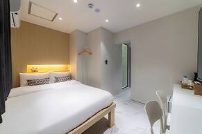 The Central Hongdae