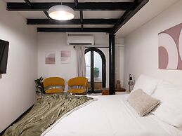 The urban chalet