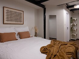 The urban chalet