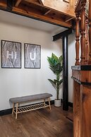 The urban chalet