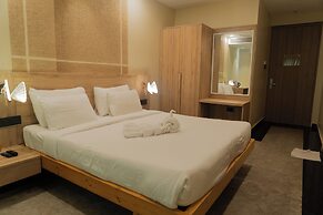Pipul Ocean View Resort