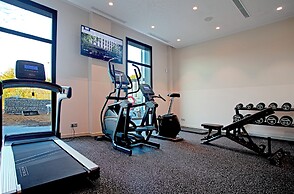 Holiday Inn Express & Suites Barcelona Sabadell by IHG