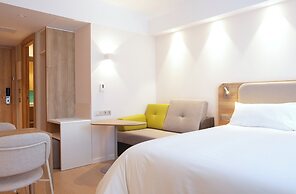 Holiday Inn Express & Suites Barcelona Sabadell by IHG