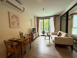 The Deck Patong Phuket by Mickey