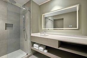 Courtyard By Marriott Quito Airport