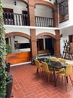 Hotel Casa Linda