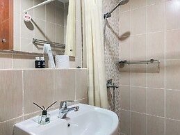 Cozy And Comfort Living Studio At Enviro Apartment
