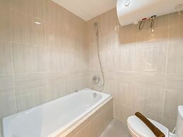 Spacious And Minimalist Studio Apartment At Vasanta Innopark
