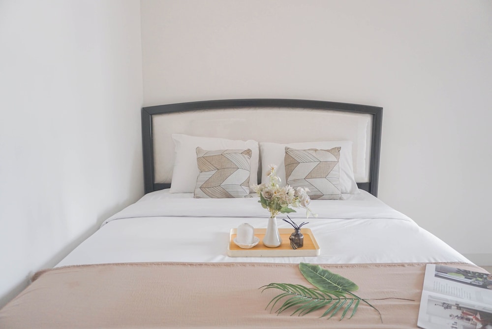 Cozy And Functional 2Br Apartment Vasanta Innopark
