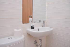 Good Deal Studio Cisauk Point Apartment
