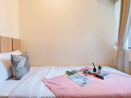 Warm 2Br Apartment At Meikarta