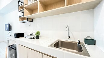 Basic And Compact Studio At Tokyo Riverside Pik 2 Apartment