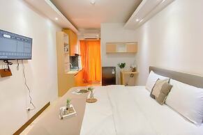 Minimalist Studio Apartment At Cinere Resort