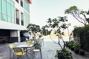 Modern And Tiny Studio At Tamansari Papilio Apartment