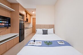 Urban Minimalist Studio Apartment At B Residence