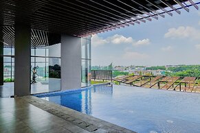 Modern Neutral 2Br At The Ayoma Apartment