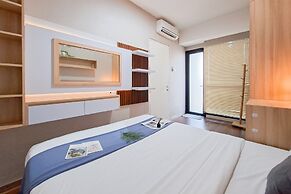 Modern Neutral 2Br At The Ayoma Apartment