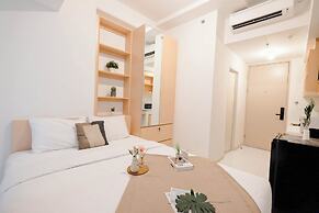 Basic Look Studio (No Kitchen) Apartment Tokyo Riverside Pik 2